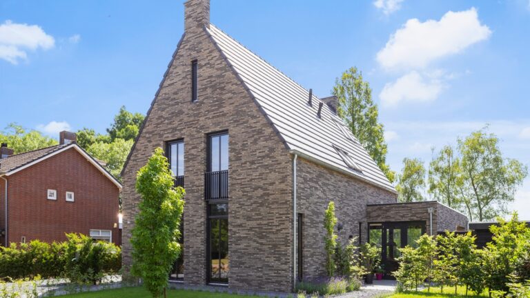 Eigentijdse woning in Huisseling