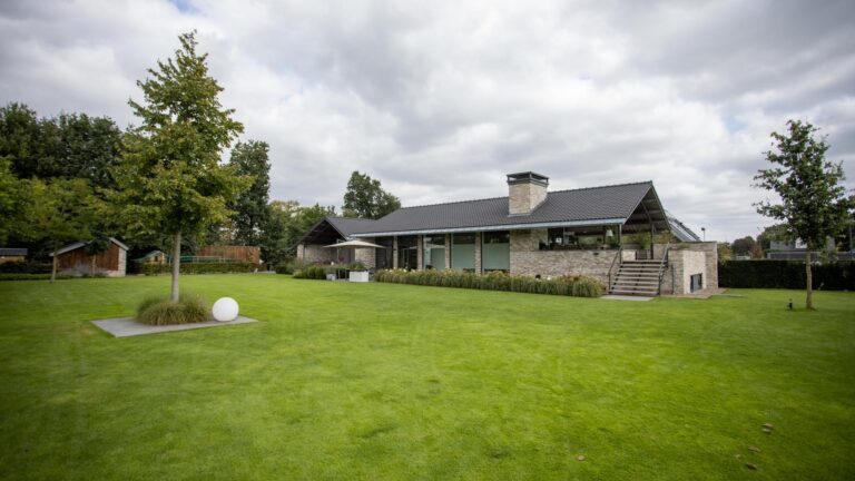 Eigentijdse schuurwoning in Herpen