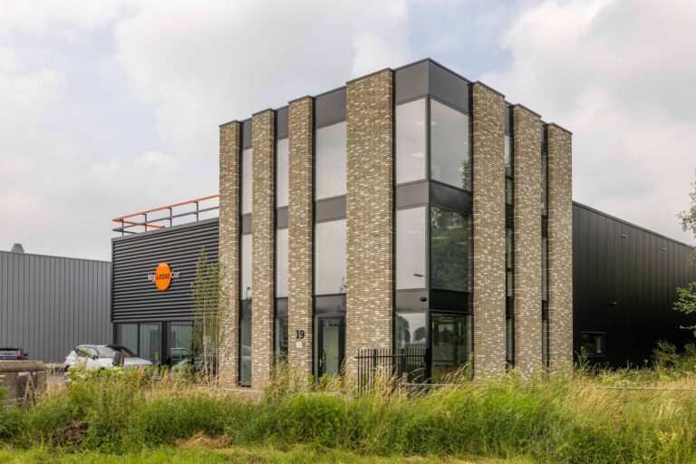 Bedrijfspand in Ravenstein