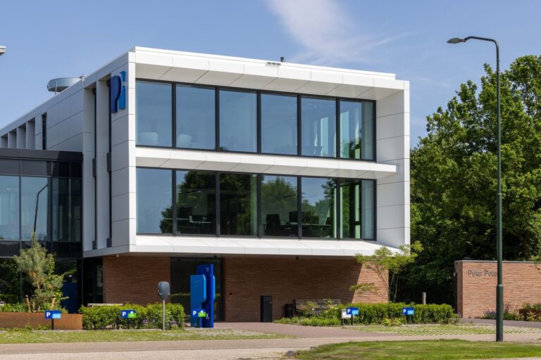 Eigentijds kantoor in Schaijk